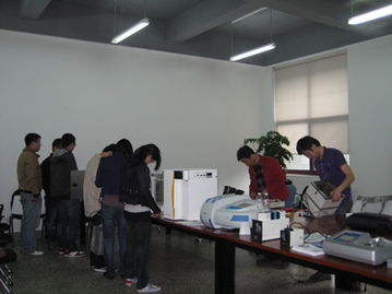 公共技術(shù)服務(wù)中心開(kāi)展常規(guī)設(shè)備免費(fèi)維修活動(dòng) 助力用戶(hù)高效運(yùn)行