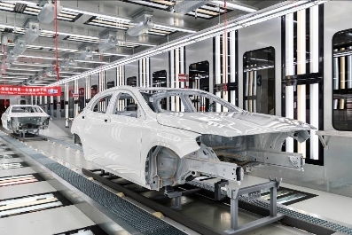 北京奔馳攜手杜爾噴涂技術(shù)，開(kāi)啟汽車(chē)制造新篇章